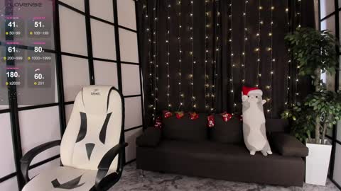 Rosie online show from 12-23-24, 06:11