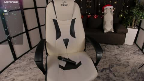 Rosie online show from 12-26-24, 05:58