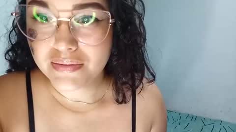 Snapshot of mira_cherry chatting on 10-26-25, 05:46 mira_cherry online show from 10-26-25, 05:46