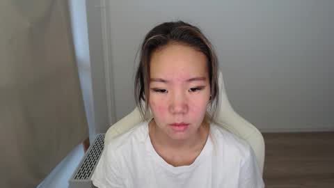 Snapshot of mira_g chatting on 11-09-25, 08:45 mira_g online show from 11-09-25, 08:45