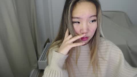 Snapshot of mira_g chatting on 12-13-25, 07:53 mira_g online show from 12-13-25, 07:53