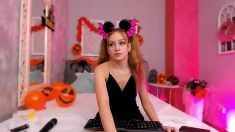 Mira online show from 10-29-25, 06:09