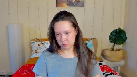 Snapshot of mira_karter chatting on 04-30-26, 03:02 Mira online show from 04-30-26, 03:02