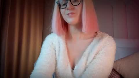 Mira online show from 11-30-25, 07:18