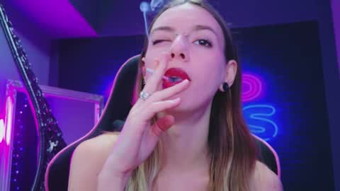 mira_lynxx online show from 02-06-26, 05:34