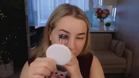 Mira online show from 03-31-26, 02:02