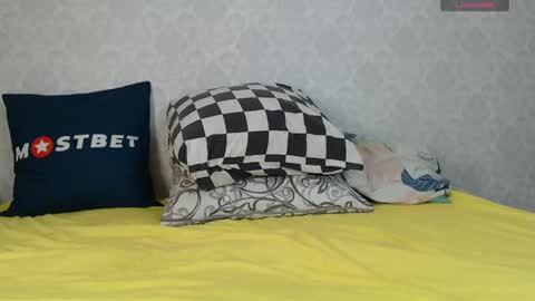 mira_one_ online show from 12-29-24, 10:45