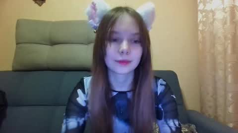Snapshot of mira_princess chatting on 04-25-26, 04:59 MIRAcle online show from 04-25-26, 04:59