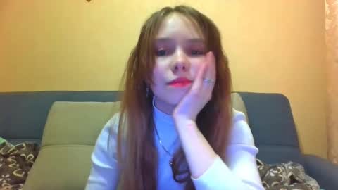 Snapshot of mira_princess chatting on 05-05-26, 04:59 MIRAcle online show from 05-05-26, 04:59