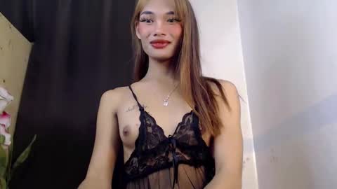 Zoey online show from 12-02-24, 01:47