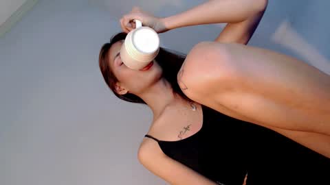 Zoey online show from 02-26-25, 09:58