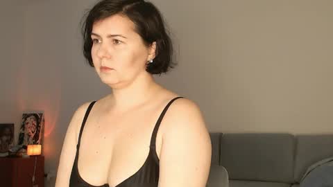 Meera online show from 04-26-26, 07:33