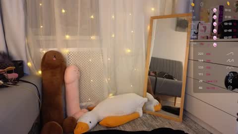 Mira  online show from 12-19-24, 07:29