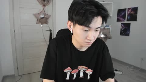 Snapshot of miram_yoo chatting on 01-22-25, 04:44 online show from 01-22-25, 04:44