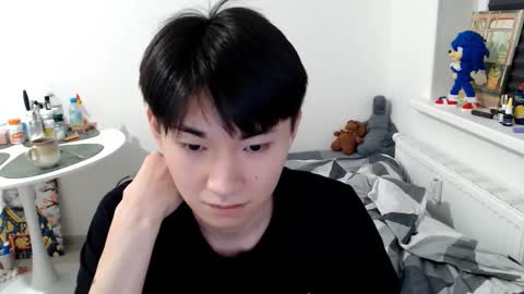 Snapshot of miram_yoo chatting on 10-12-25, 04:00 online show from 10-12-25, 04:00