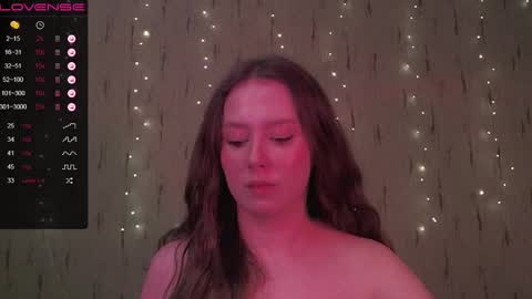 Snapshot of miranadevl chatting on 12-28-24, 07:01 Kira online show from 12-28-24, 07:01