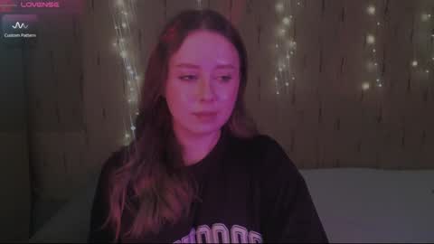 Snapshot of miranadevl chatting on 02-04-25, 10:02 Kira online show from 02-04-25, 10:02