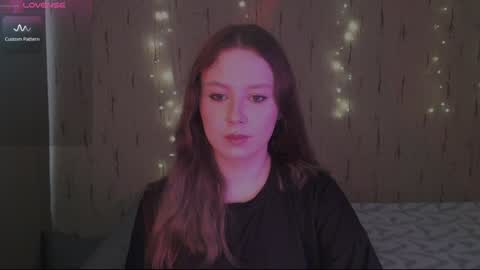 Snapshot of miranadevl chatting on 02-08-25, 01:11 Kira online show from 02-08-25, 01:11