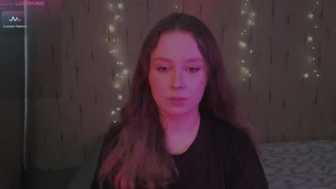 Snapshot of miranadevl chatting on 02-09-25, 01:46 Kira online show from 02-09-25, 01:46