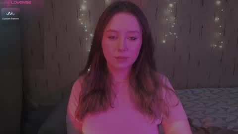 Snapshot of miranadevl chatting on 02-16-25, 08:22 Kira online show from 02-16-25, 08:22
