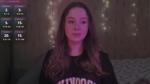 Snapshot of miranadevl chatting on 02-27-25, 03:47 Kira online show from 02-27-25, 03:47