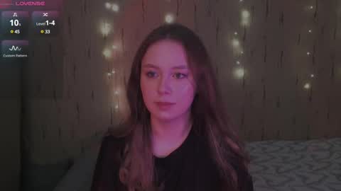 Snapshot of miranadevl chatting on 03-02-25, 04:53 Kira online show from 03-02-25, 04:53