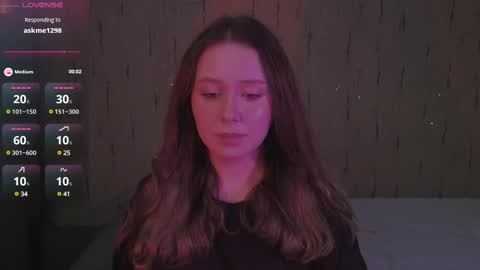 Snapshot of miranadevl chatting on 03-05-25, 08:32 Kira online show from 03-05-25, 08:32
