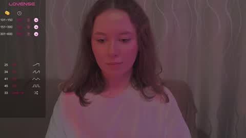 Snapshot of miranadevl chatting on 10-09-25, 11:14 Kira online show from 10-09-25, 11:14