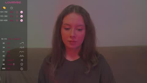 Snapshot of miranadevl chatting on 10-24-25, 02:02 Kira online show from 10-24-25, 02:02