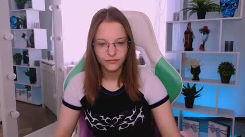 Miranda online show from 07-15-26, 05:56