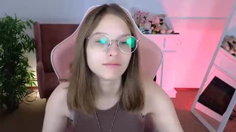 Miranda online show from 07-18-26, 05:55