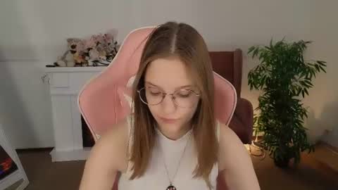 Miranda online show from 07-19-26, 06:06