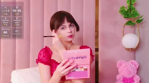 Snapshot of miranda_kery chatting on 02-10-26, 06:39 Mira online show from 02-10-26, 06:39