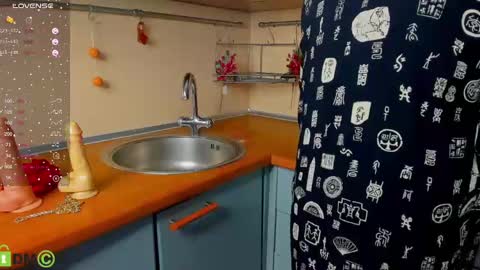 Snapshot of miranda_robinson chatting on 03-07-25, 09:59 Miranda online show from 03-07-25, 09:59