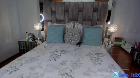 Miranda online show from 04-21-26, 12:45