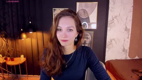 Snapshot of mirandaglow chatting on 01-30-25, 05:41 Miranda online show from 01-30-25, 05:41