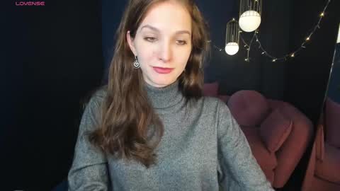 Snapshot of mirandaglow chatting on 02-12-25, 05:47 Miranda online show from 02-12-25, 05:47