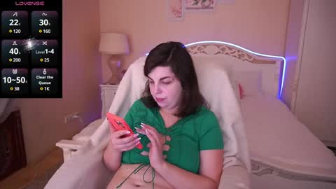 Snapshot of mirandawarm chatting on 01-29-25, 06:33 Miranda online show from 01-29-25, 06:33