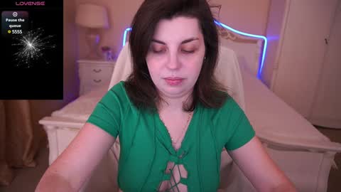 Snapshot of mirandawarm chatting on 02-02-25, 05:53 Miranda online show from 02-02-25, 05:53