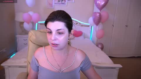 Snapshot of mirandawarm chatting on 02-17-25, 12:48 Miranda online show from 02-17-25, 12:48