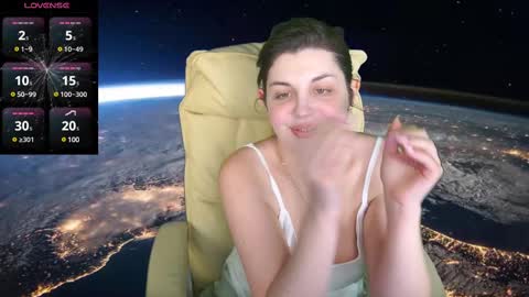 Snapshot of mirandawarm chatting on 02-23-25, 10:06 Miranda online show from 02-23-25, 10:06