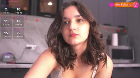 Snapshot of mirarune chatting on 10-28-25, 12:52 mirarune online show from 10-28-25, 12:52