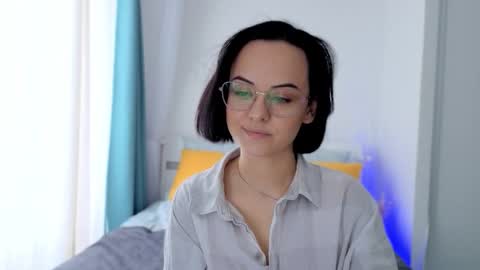 Snapshot of miraskyy chatting on 09-28-25, 02:44 MiraSkyy online show from 09-28-25, 02:44