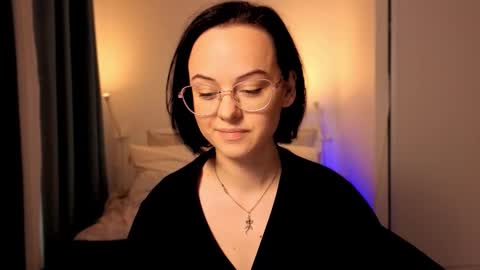 Snapshot of miraskyy chatting on 10-19-25, 01:56 MiraSkyy online show from 10-19-25, 01:56