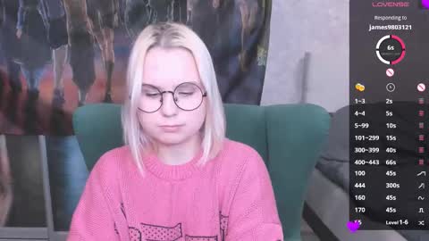 Kira online show from 02-17-25, 05:32