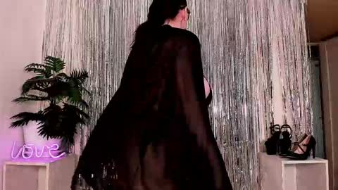 Mira online show from 03-24-26, 11:26