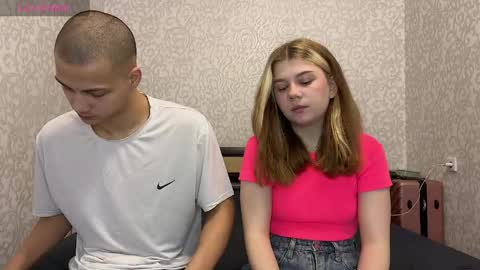 mirelcouple online show from 05-19-26, 10:21