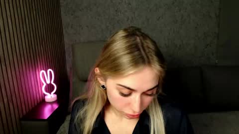 miri07 online show from 04-18-26, 07:58