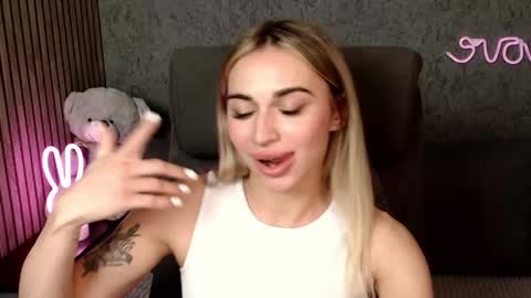 miri07 online show from 04-20-26, 07:59