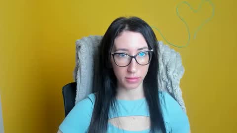 Snapshot of miriam_candyy chatting on 11-27-25, 12:07 Mariam online show from 11-27-25, 12:07